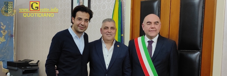 Il presidente Angelo Carlisi, l'assessore Leonardo Cutaia e il sindaco Alfonso Provvidenza