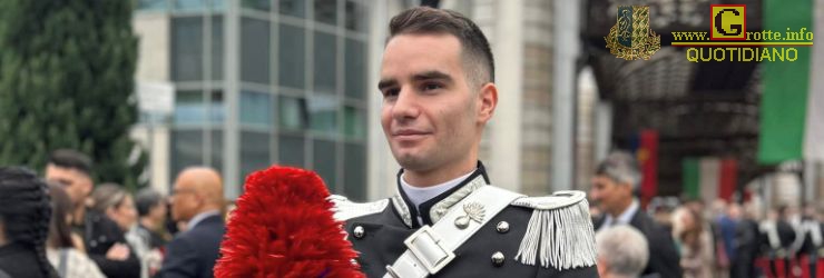 Antonio Pio Lazzara in alta uniforme da Maresciallo dell'Arma