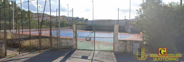 Campo da tennis di Grotte