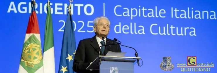 Il presidente Sergio Mattarella al Teatro Pirandello di Agrigento